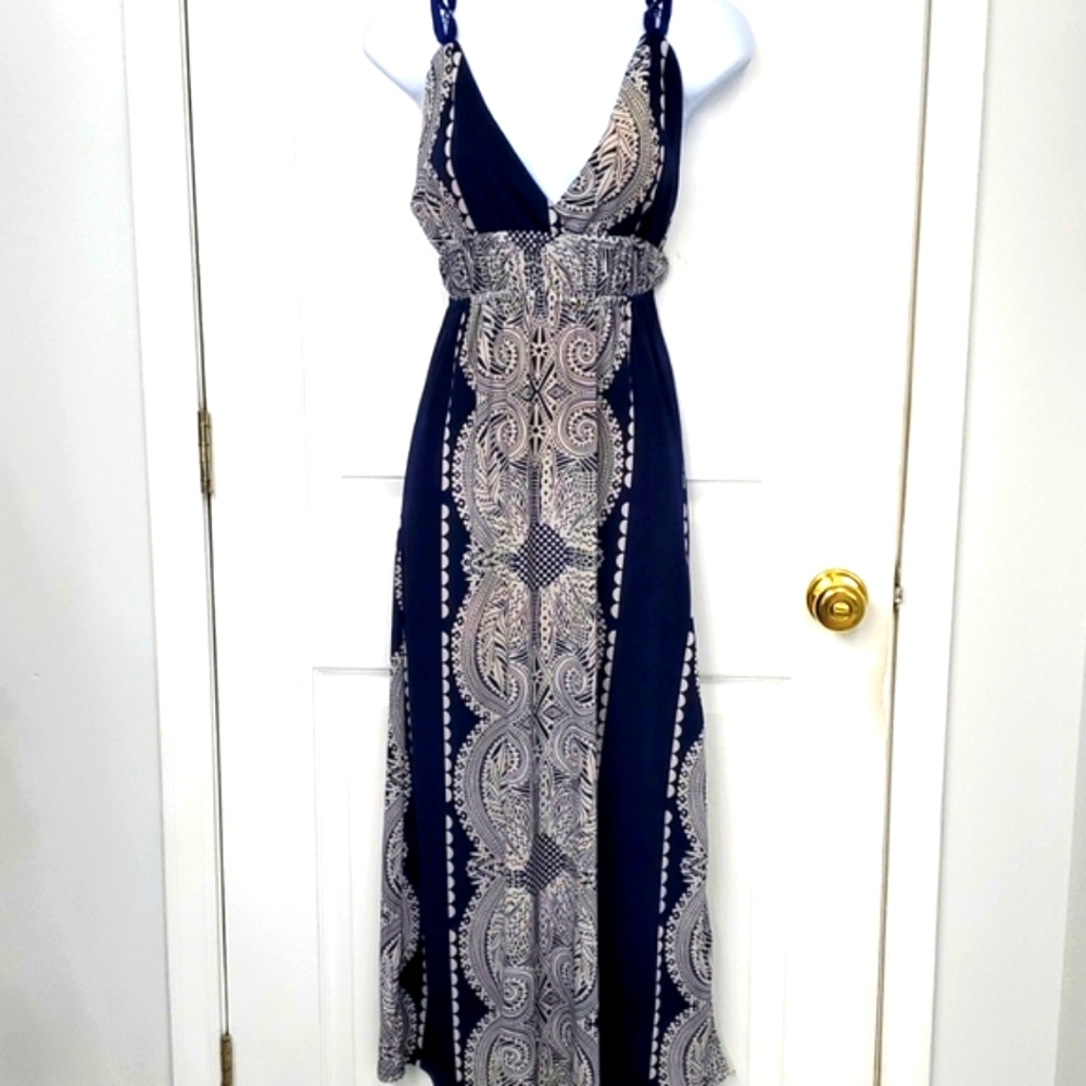 Second Skin blue & beige soft & cool fabric sleeveless dress